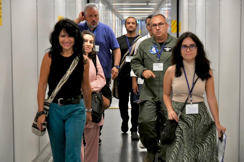 Regresa al país el último vuelo humanitario con connacionales repatriados desde Israel. Foto: UNGRD