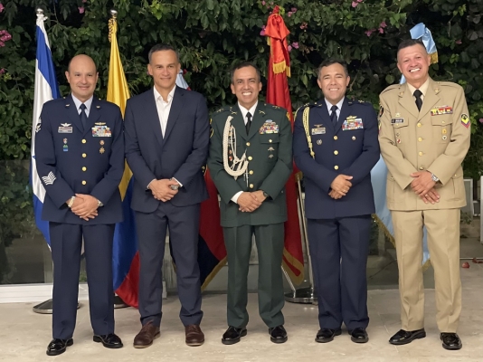 Embajada de Colombia en Israel conmemoró los 202 años del Ejercito Nacional