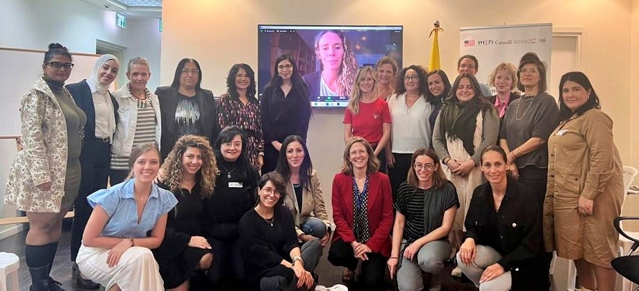 En la embajada en Israel se llevó a cabo un taller sobre el Proceso de paz en Colombia y perspectiva de género